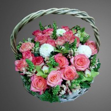 Корзина цветов "Фламинго"